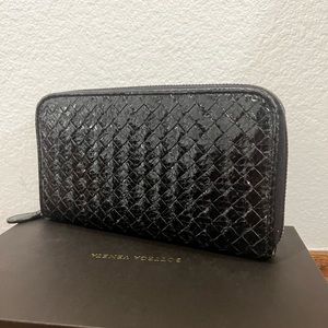 Bottega Veneta Intrecciato Long Wallet Ayer Snake